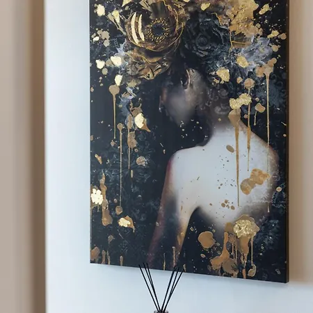 Appartement Designer Loft Retreat In Center