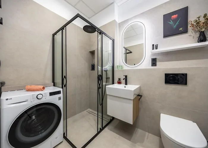 Designer Loft Retreat In Center Bratislava